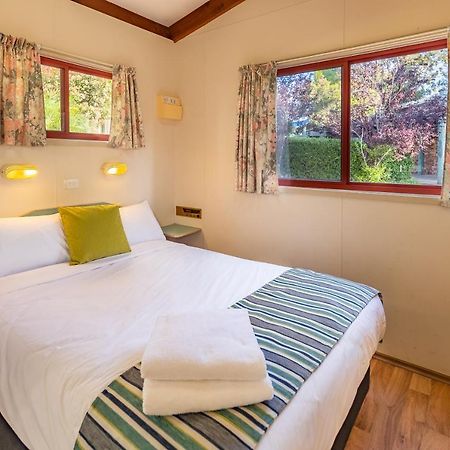 Ingenia Holidays Sydney Hills Dural Bagian luar foto