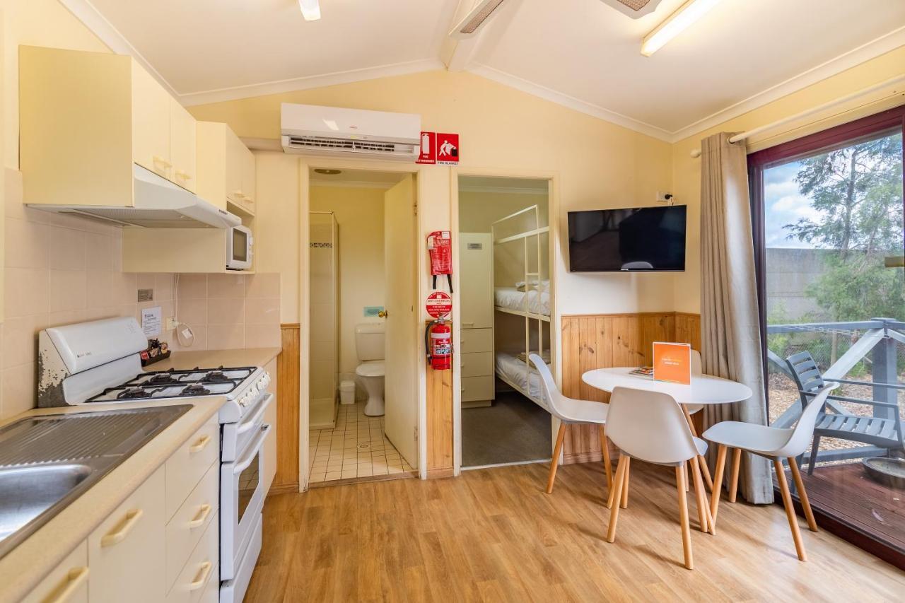 Ingenia Holidays Sydney Hills Dural Bagian luar foto